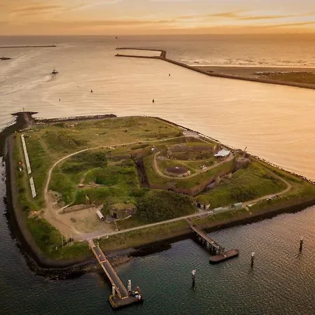 Safaritent Aan Zee Chalet IJmuiden